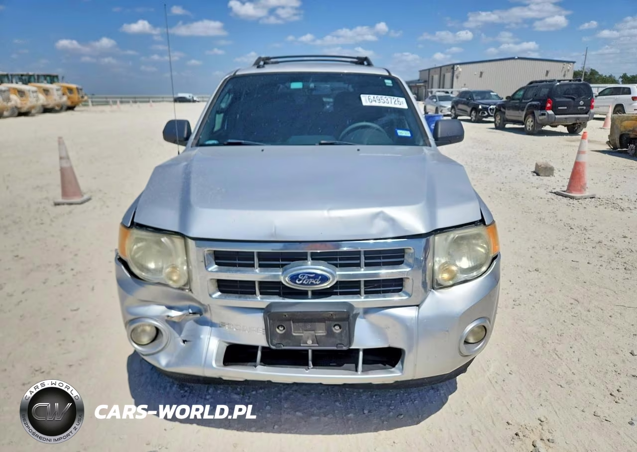 2011 Ford Escape Xlt VIN:1FMCU0D78BKA80952 - 5