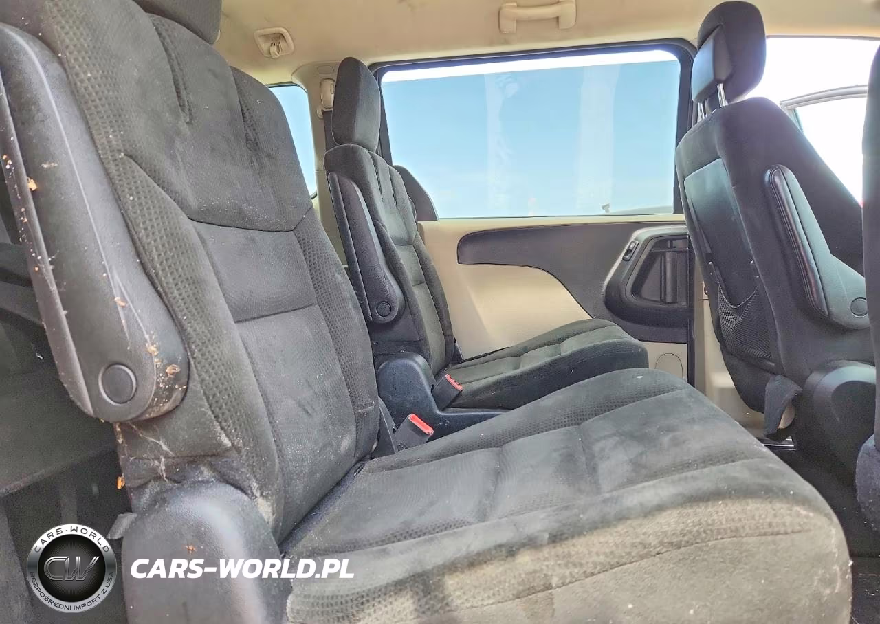 2016 Dodge Grand Caravan Sxt VIN:2C4RDGCG7GR180252 - 12