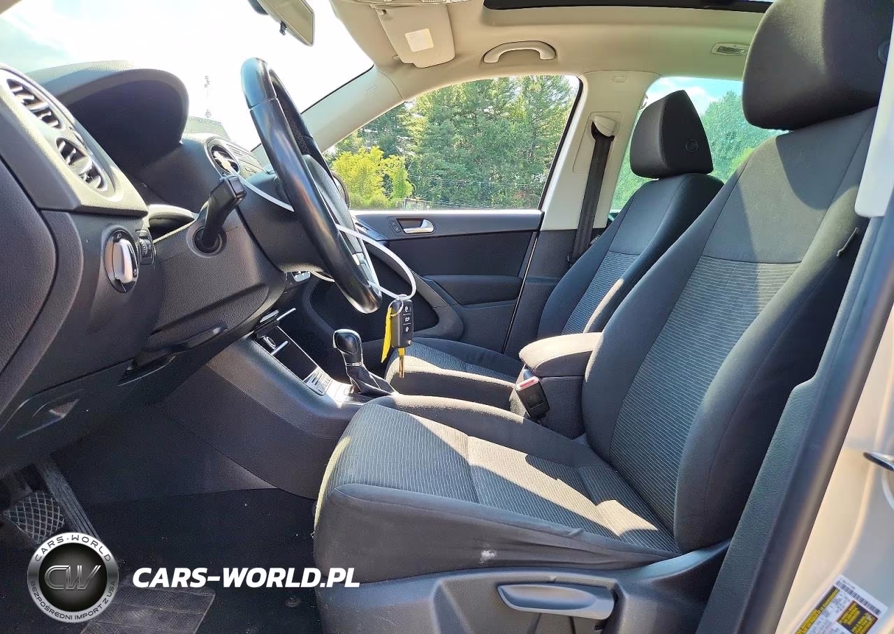 2013 Volkswagen Tiguan S VIN:WVGBV7AX8DW526454 - 7