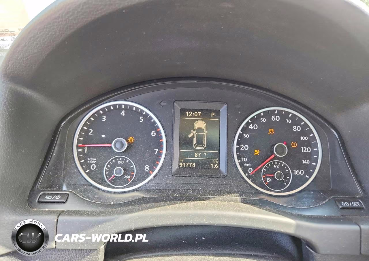 2013 Volkswagen Tiguan S VIN:WVGBV7AX8DW526454 - 9