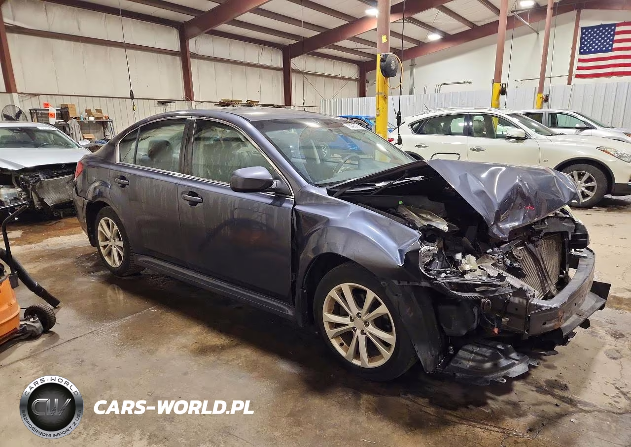 2014 Subaru Legacy 2.5I Premium VIN:4S3BMCC65E3020927 - 4