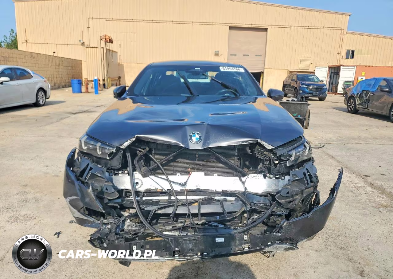 2025 BMW 540 Xi VIN:WBA63FJ06SCT85047 - 5