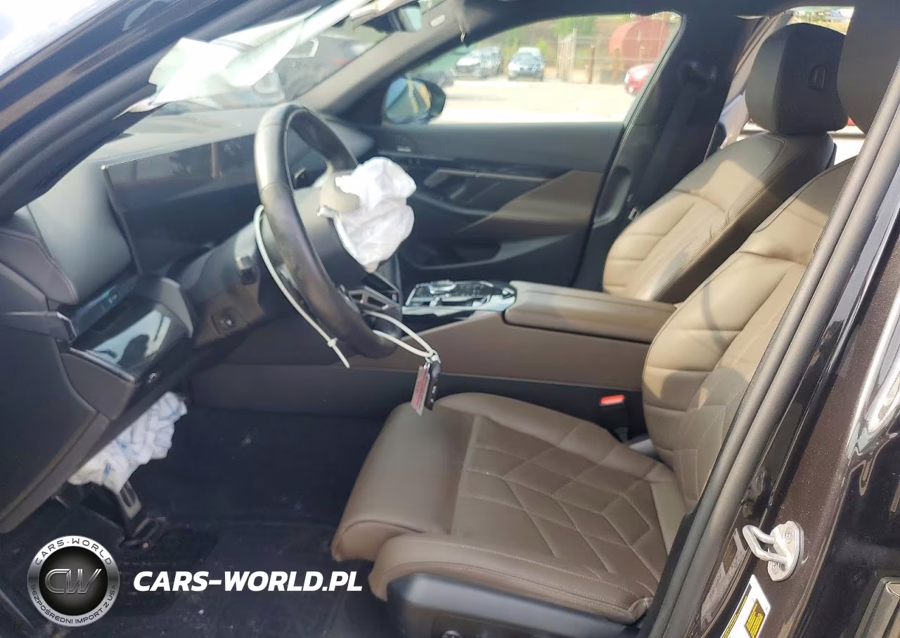 2025 BMW 540 Xi VIN:WBA63FJ06SCT85047 - 7