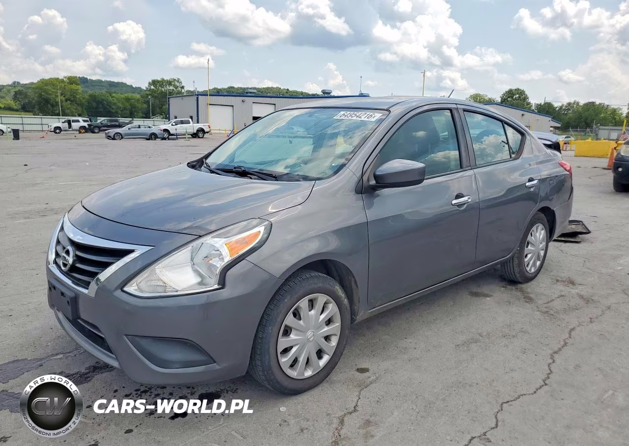 2019 Nissan Versa Sv