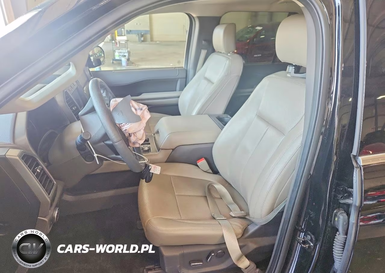 2018 Ford Expedition Xlt VIN:1FMJU1JT8JEA00383 - 7