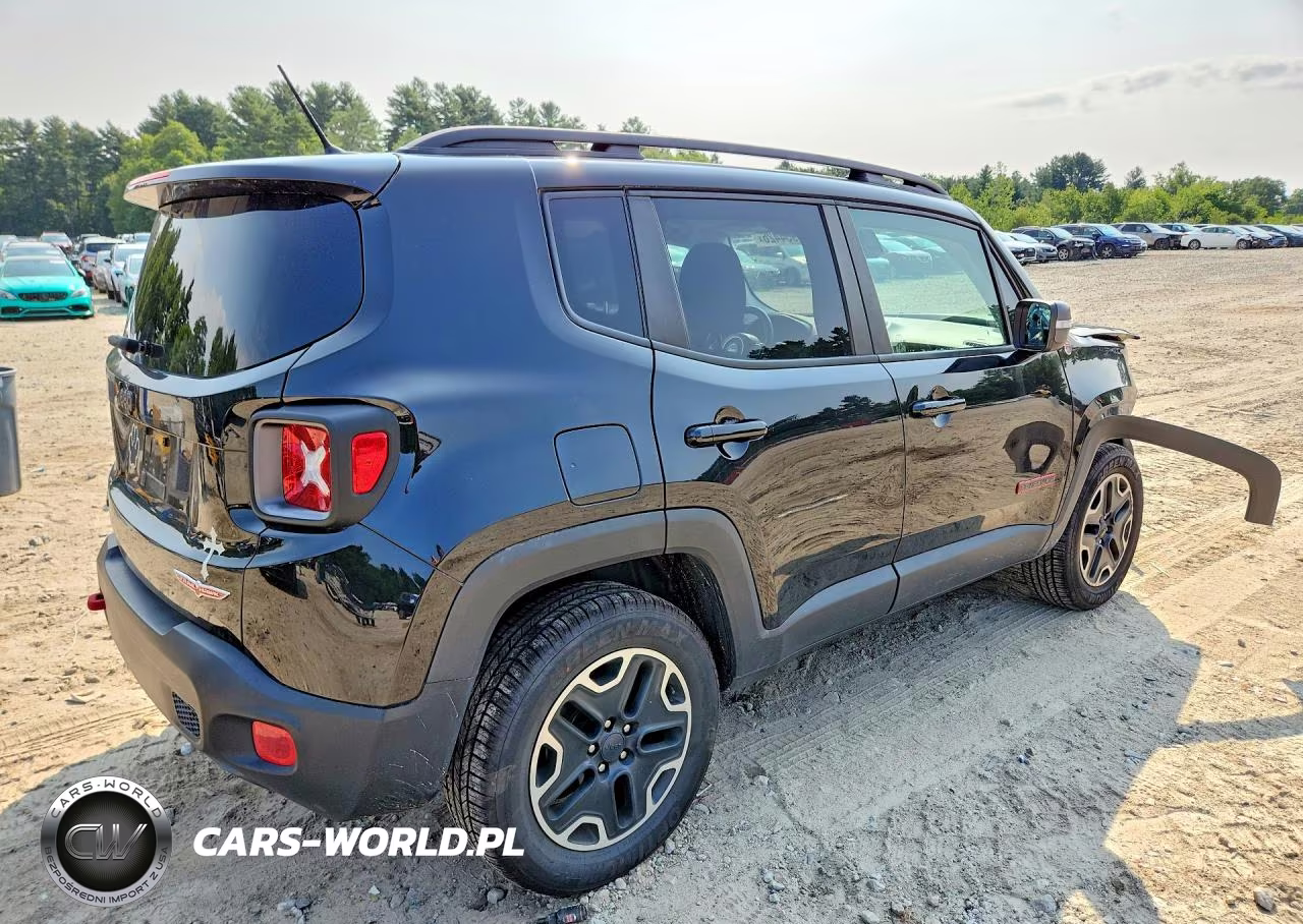 2016 Jeep Renegade Trailhawk VIN:ZACCJBCT2GPD02745 - 3