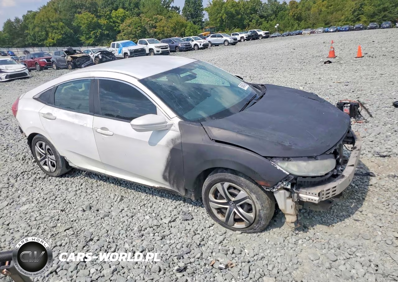 2018 Honda Civic Lx VIN:19XFC2F50JE038661 - 4