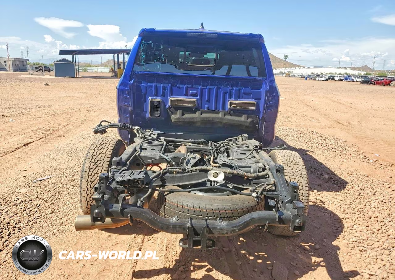 2025 Toyota Tacoma Trd Off-Road VIN:3TMLB5JNXSM114277 - 6