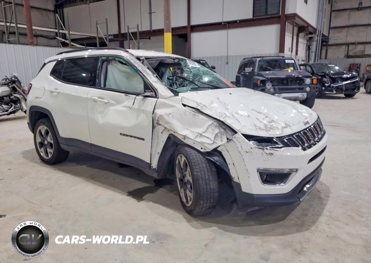 2019 Jeep Compass Limited VIN:3C4NJDCB2KT620829 - 4