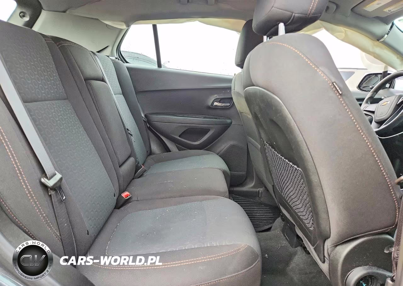2020 Chevrolet Trax Ls VIN:3GNCJKSB2LL108929 - 10