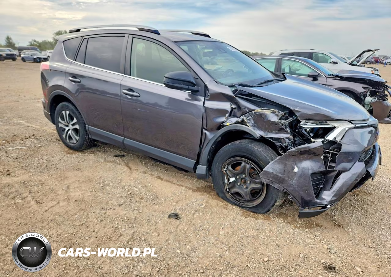 2017 Toyota Rav4 Le VIN:JTMBFREV5HJ130524 - 4