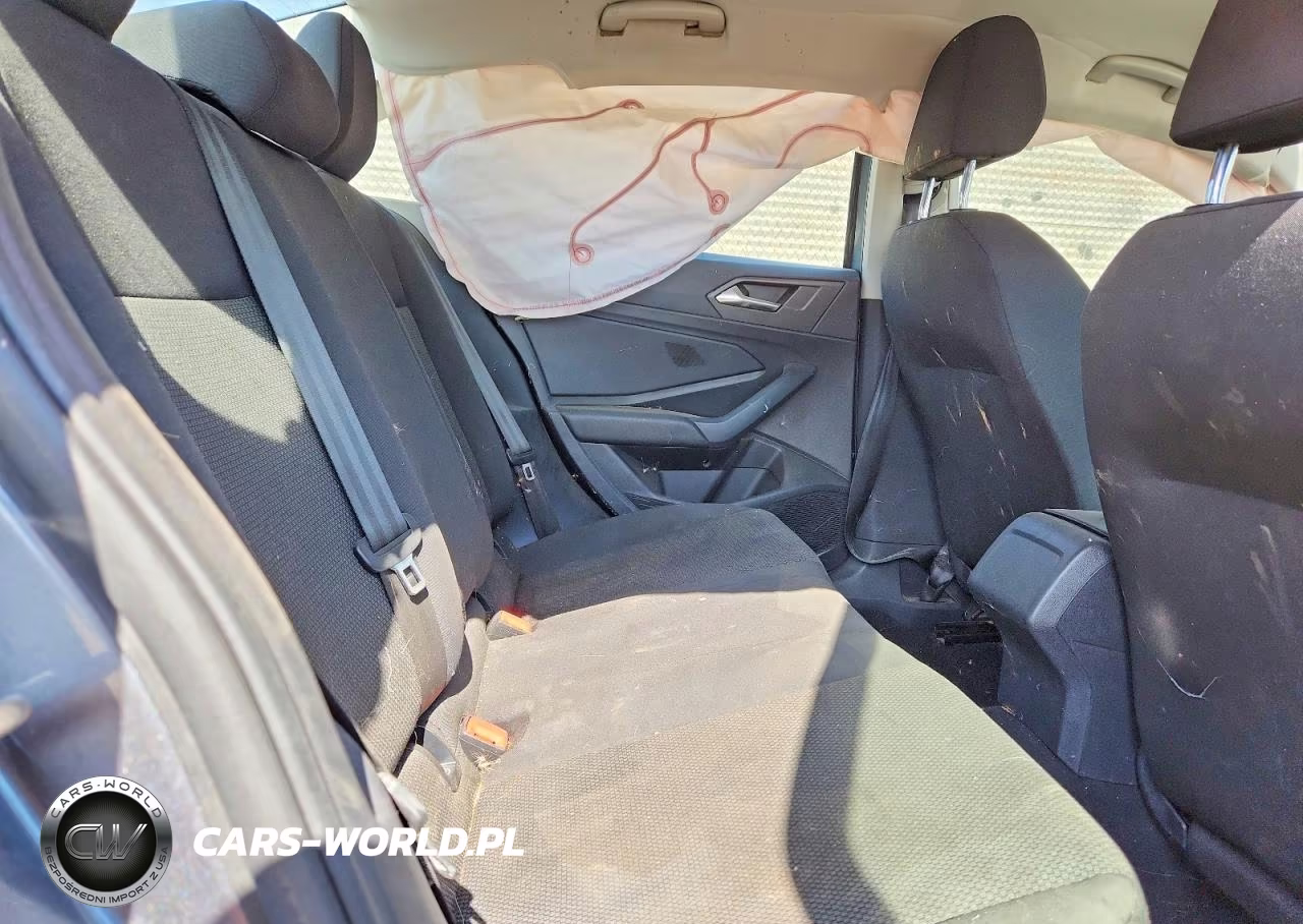 2019 Volkswagen Jetta S VIN:3VWC57BU4KM179907 - 10