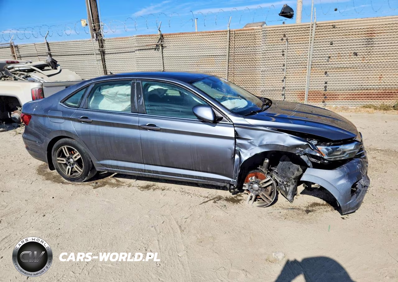 2019 Volkswagen Jetta S VIN:3VWC57BU4KM179907 - 4