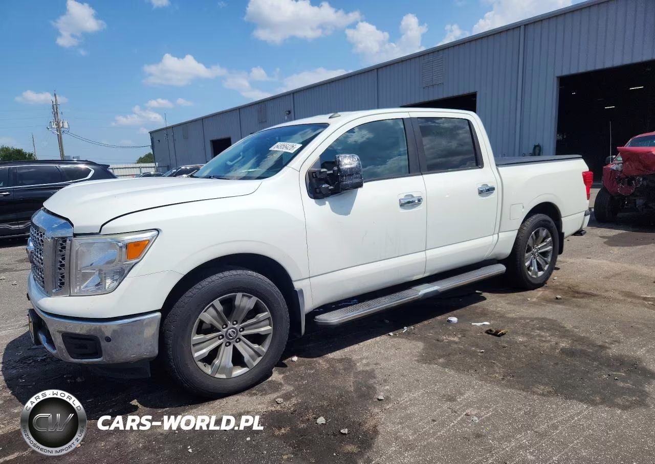 2019 Nissan Titan Sv