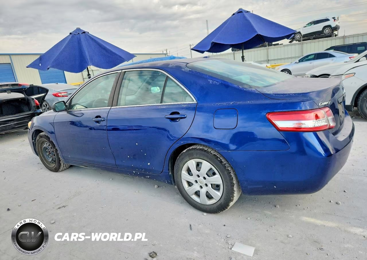 2011 Toyota Camry Le VIN:4T1BF3EK9BU586529 - 2
