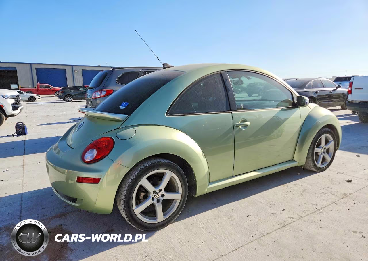 2009 Volkswagen New Beetle S VIN:3VWRW31C49M511038 - 3