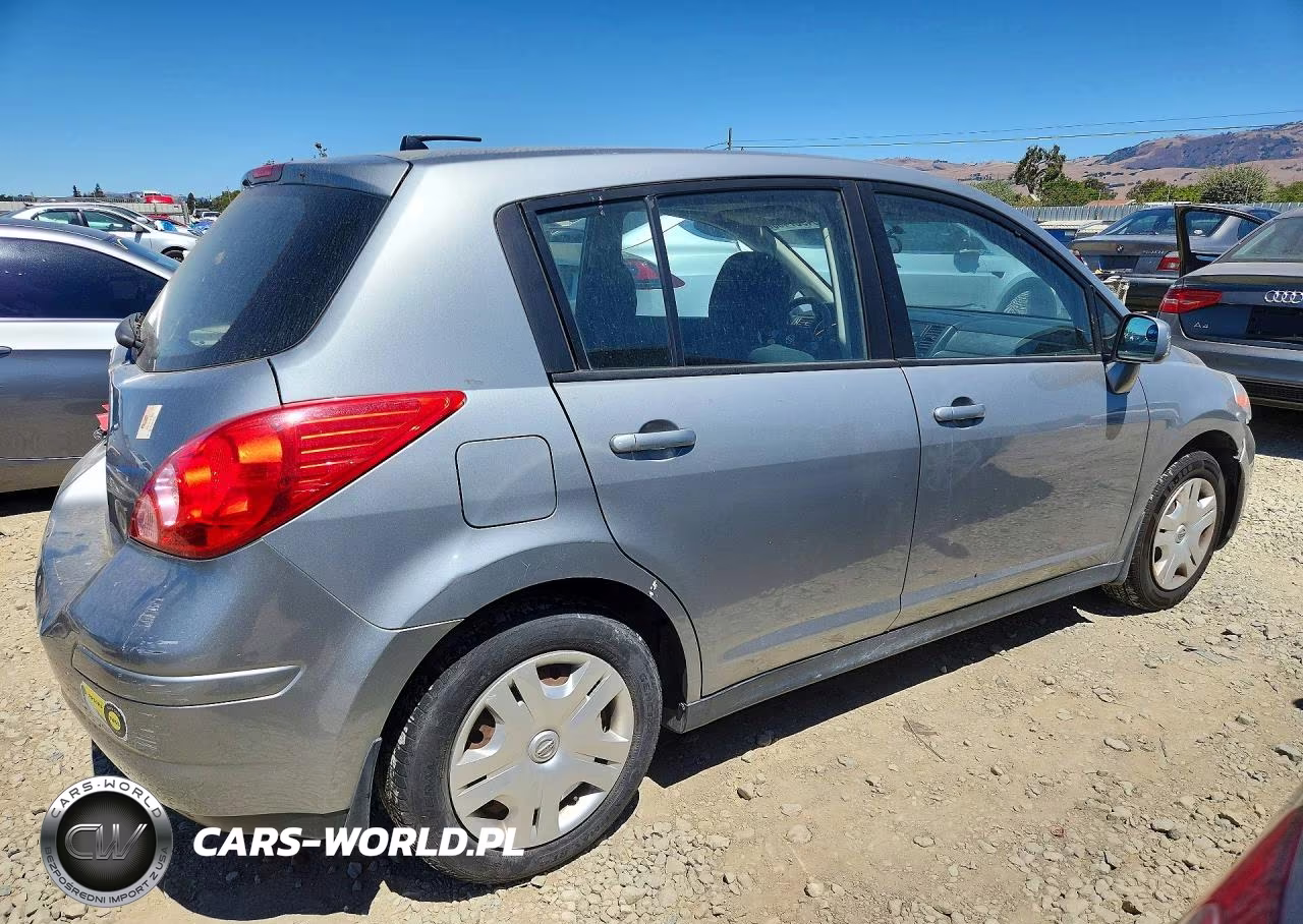 2010 Nissan Versa 1.8 S VIN:3N1BC1CPXAL407863 - 3