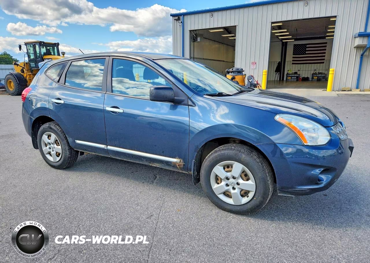 2013 Nissan Rogue S VIN:JN8AS5MV0DW664176 - 4