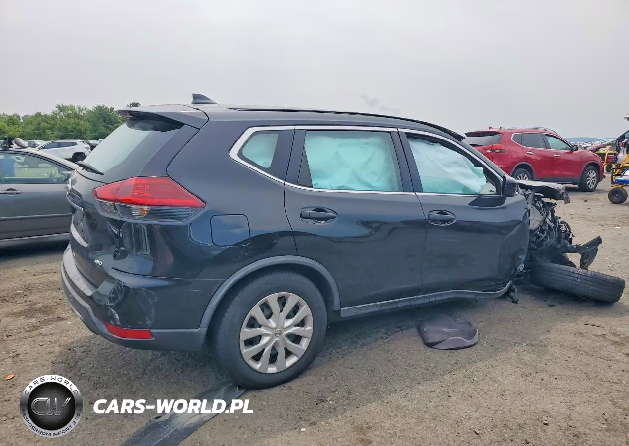 2018 Nissan Rogue S VIN:KNMAT2MVXJP547461 - 3