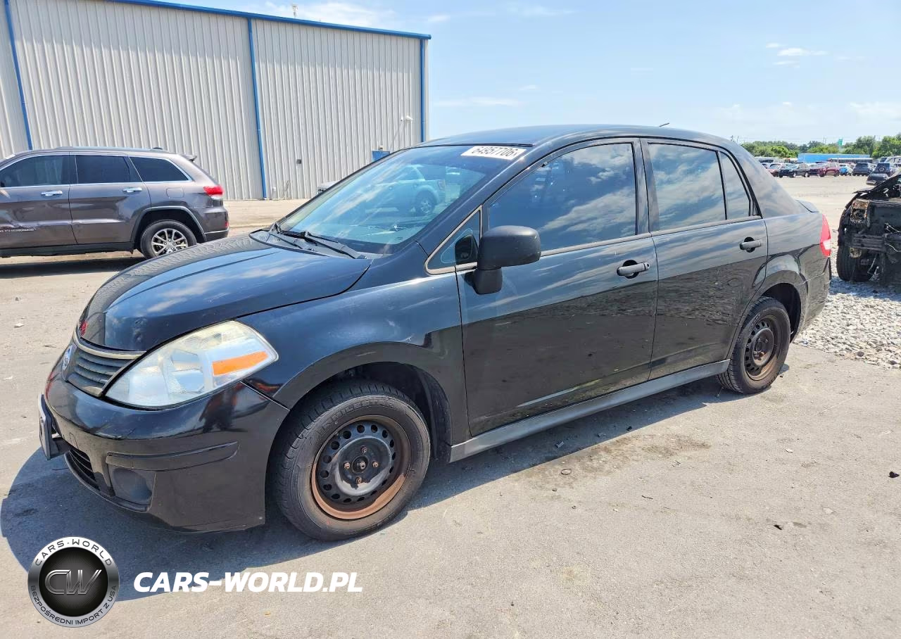 2011 Nissan Versa 1.6 Base