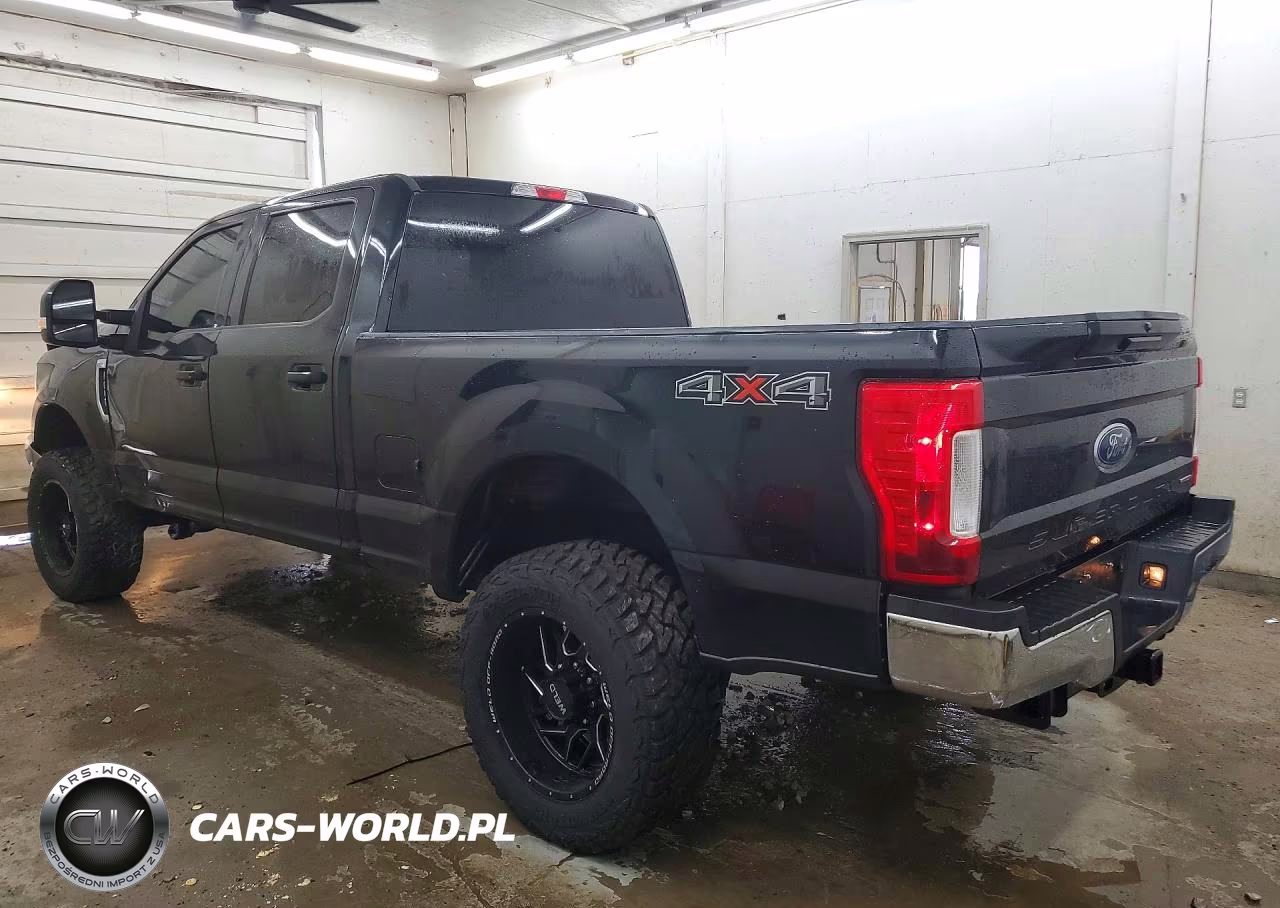 2017 Ford F250 Super Duty VIN:1FT7W2B64HEF19044 - 2