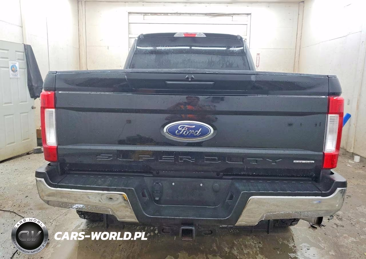 2017 Ford F250 Super Duty VIN:1FT7W2B64HEF19044 - 6