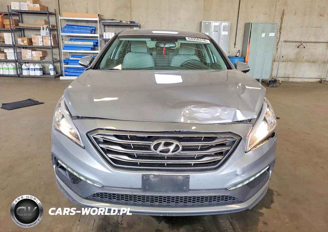 2016 Hyundai Sonata Sport VIN:5NPE34AF8GH309624 - 5