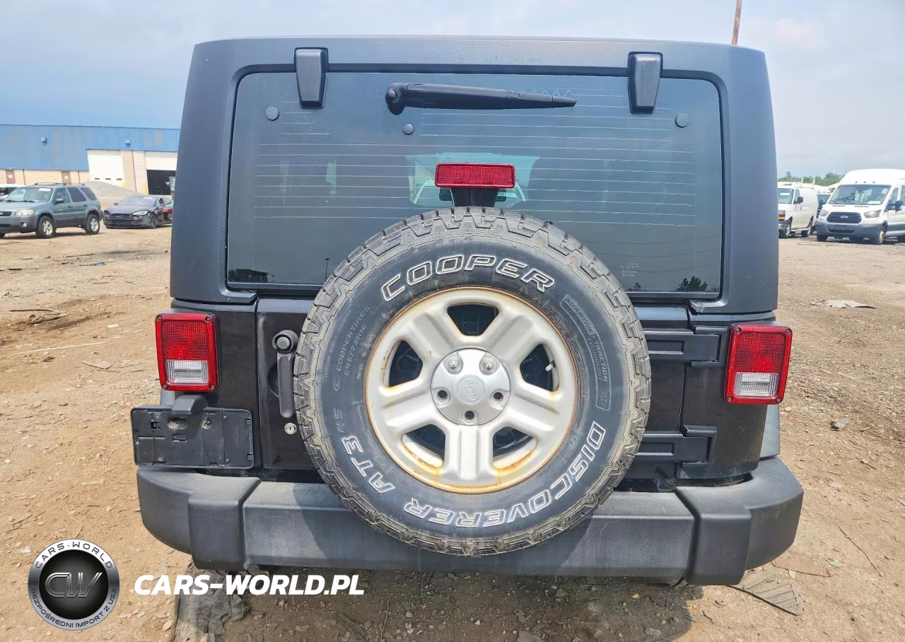 2016 Jeep Wrangler Sport VIN:1C4AJWAG4GL250060 - 6