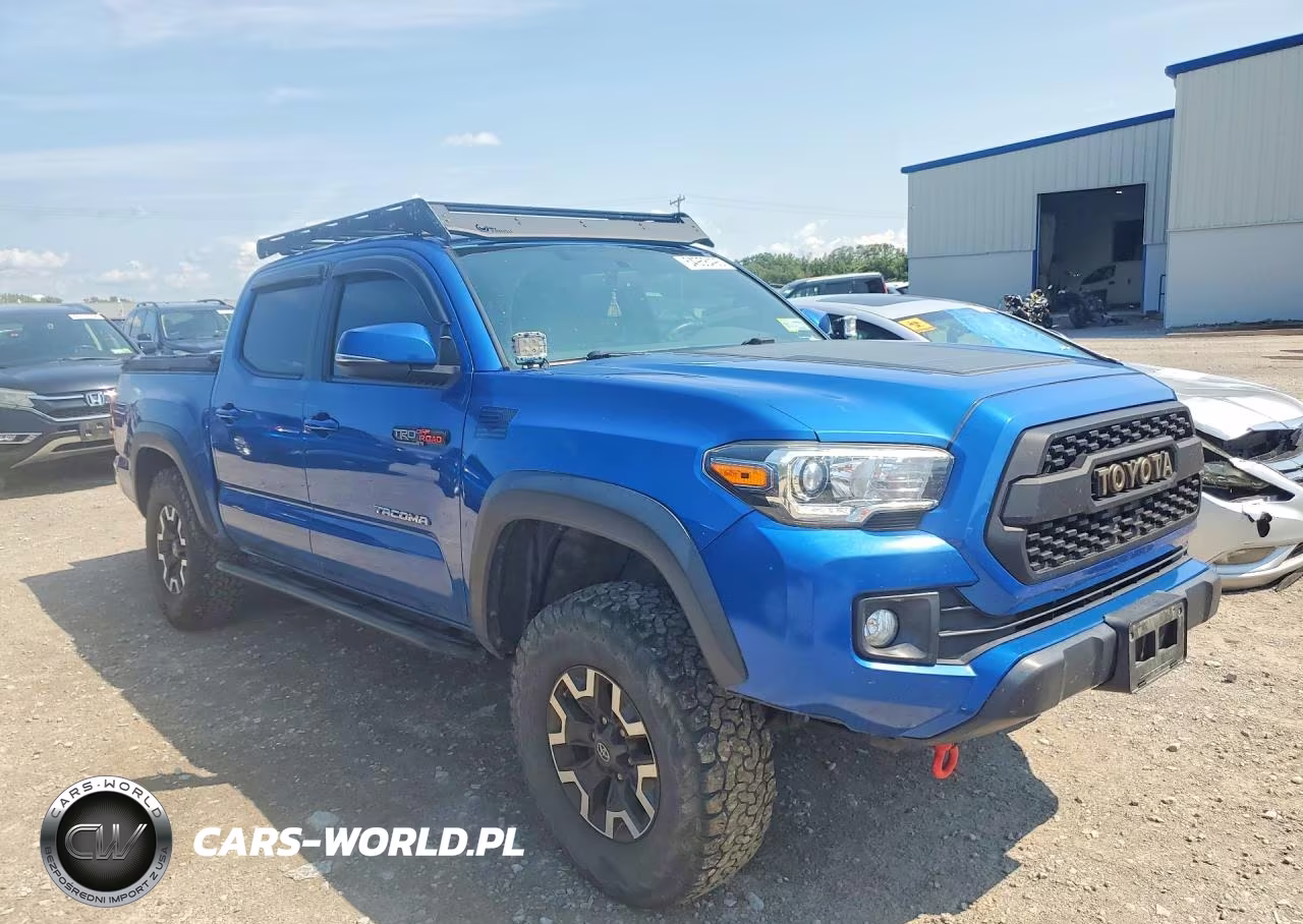 2017 Toyota Tacoma Trd Off-Road VIN:3TMCZ5AN0HM110257 - 4