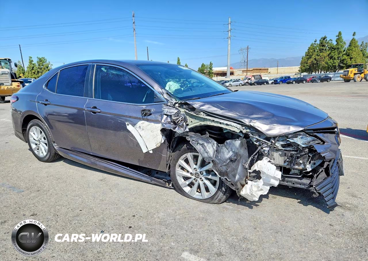 2021 Toyota Camry Le VIN:4T1C11AK1MU418304 - 4