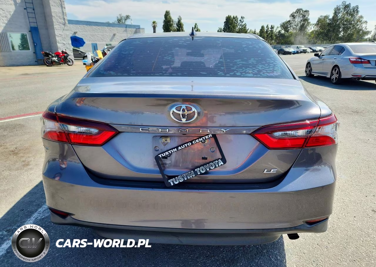 2021 Toyota Camry Le VIN:4T1C11AK1MU418304 - 6