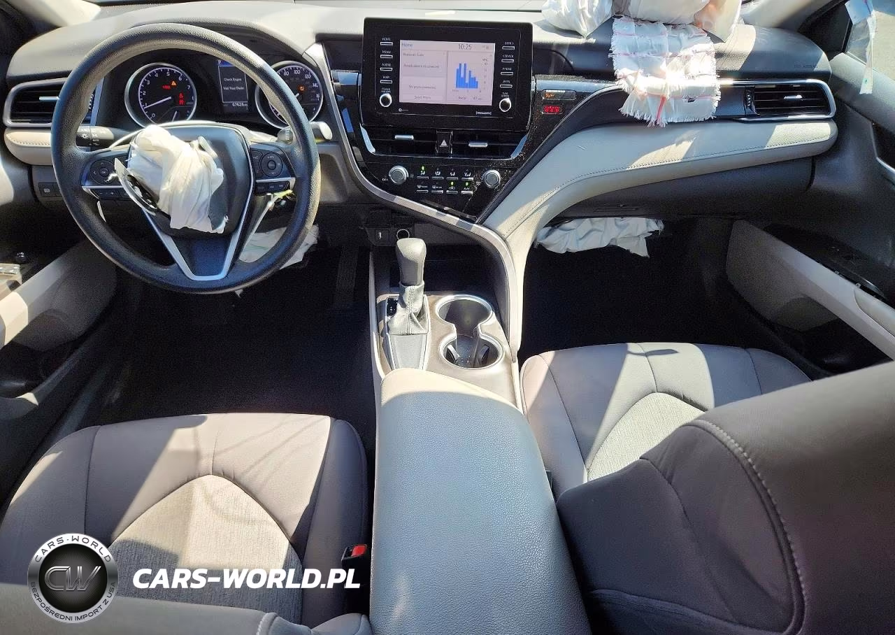 2021 Toyota Camry Le VIN:4T1C11AK1MU418304 - 8