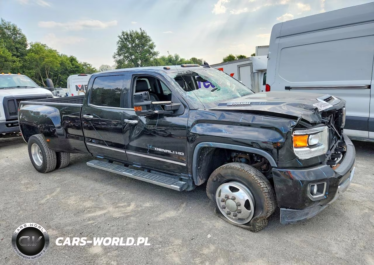 2019 GMC Sierra K3500 Denali VIN:1GT42WEY2KF235271 - 4