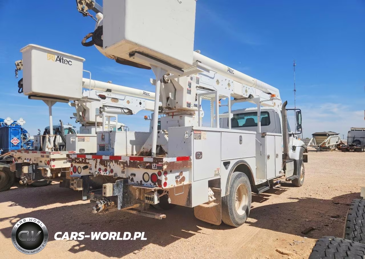 2016 International 7300 Bucket Truck VIN:3HAWBMMN2GL013245 - 3