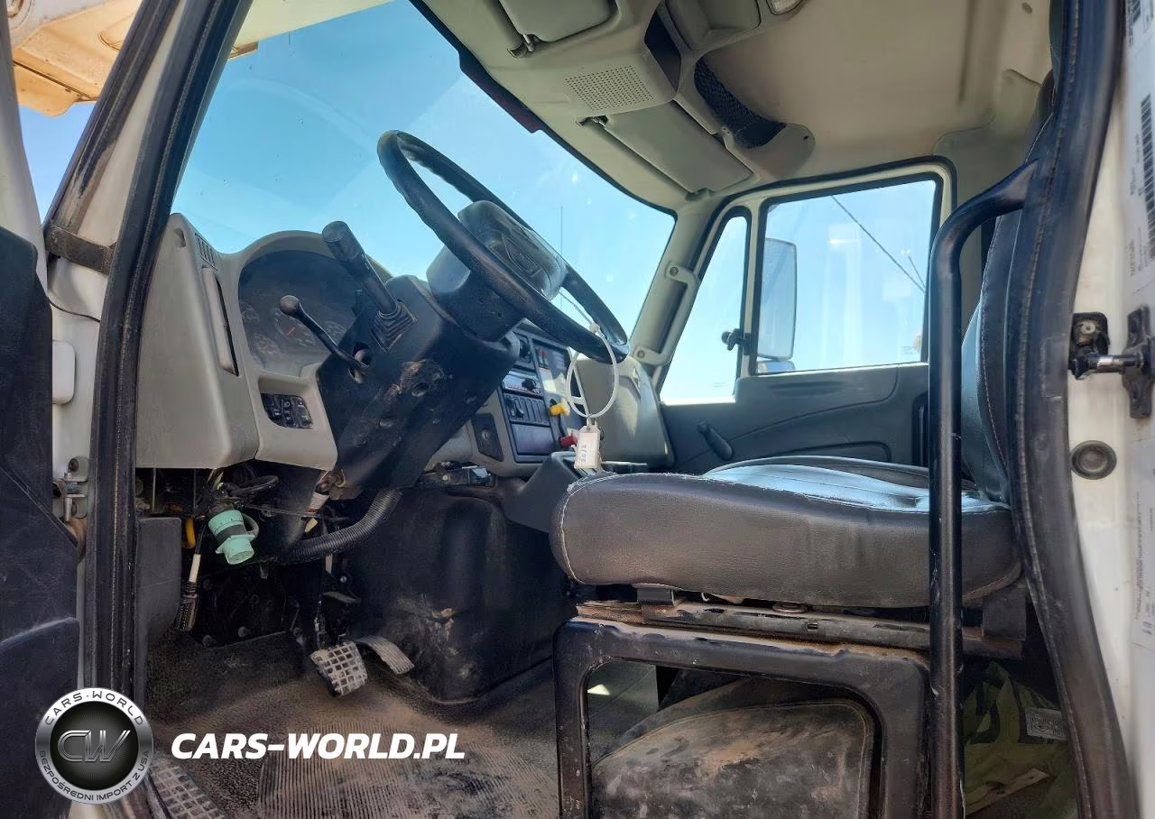 2016 International 7300 Bucket Truck VIN:3HAWBMMN2GL013245 - 7
