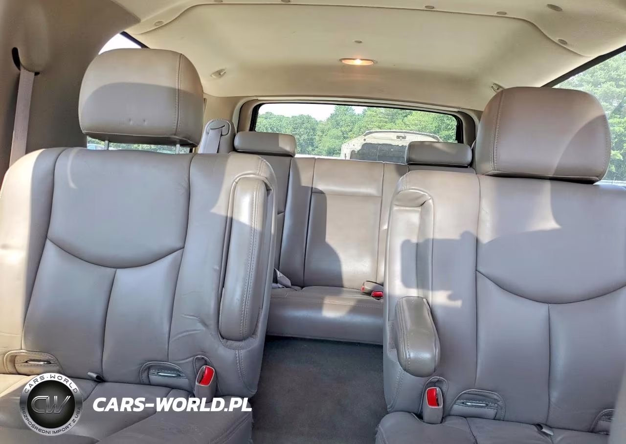 2006 Chevrolet Suburban K1500 VIN:3GNFK16U76G115534 - 10