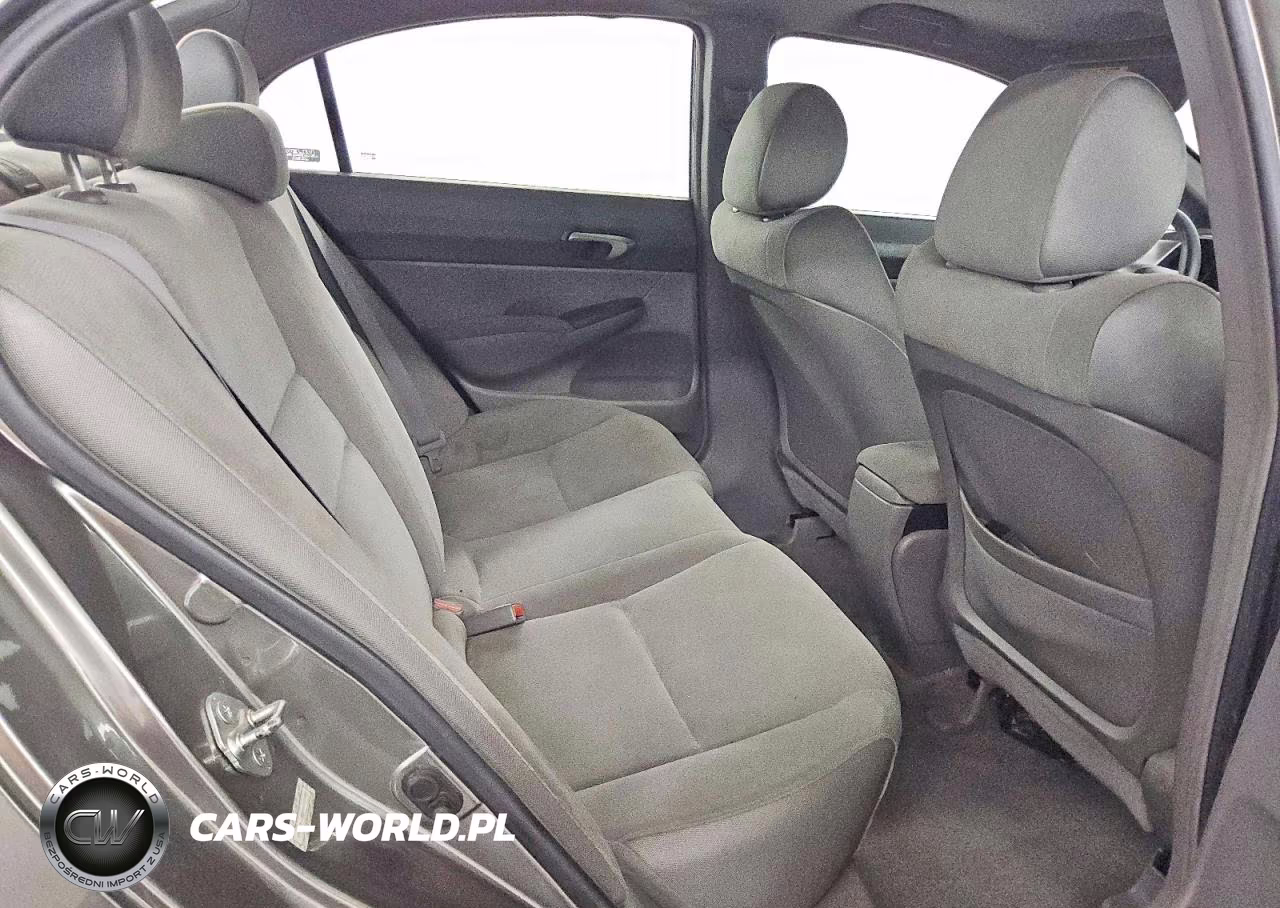 2007 Honda Civic Lx VIN:2HGFA16517H311993 - 10