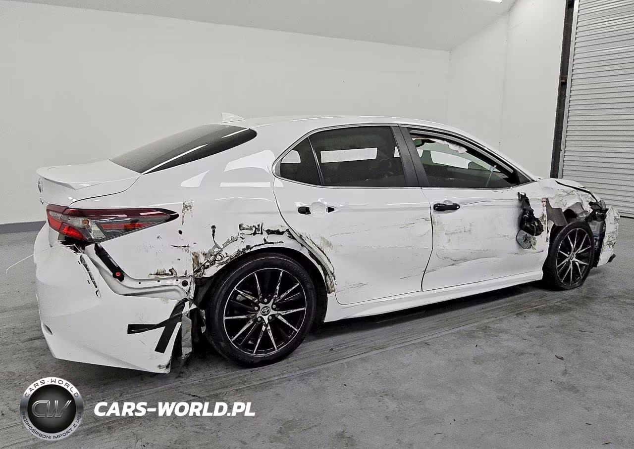 2024 Toyota Camry Se VIN:4T1T11AK6RU890330 - 3