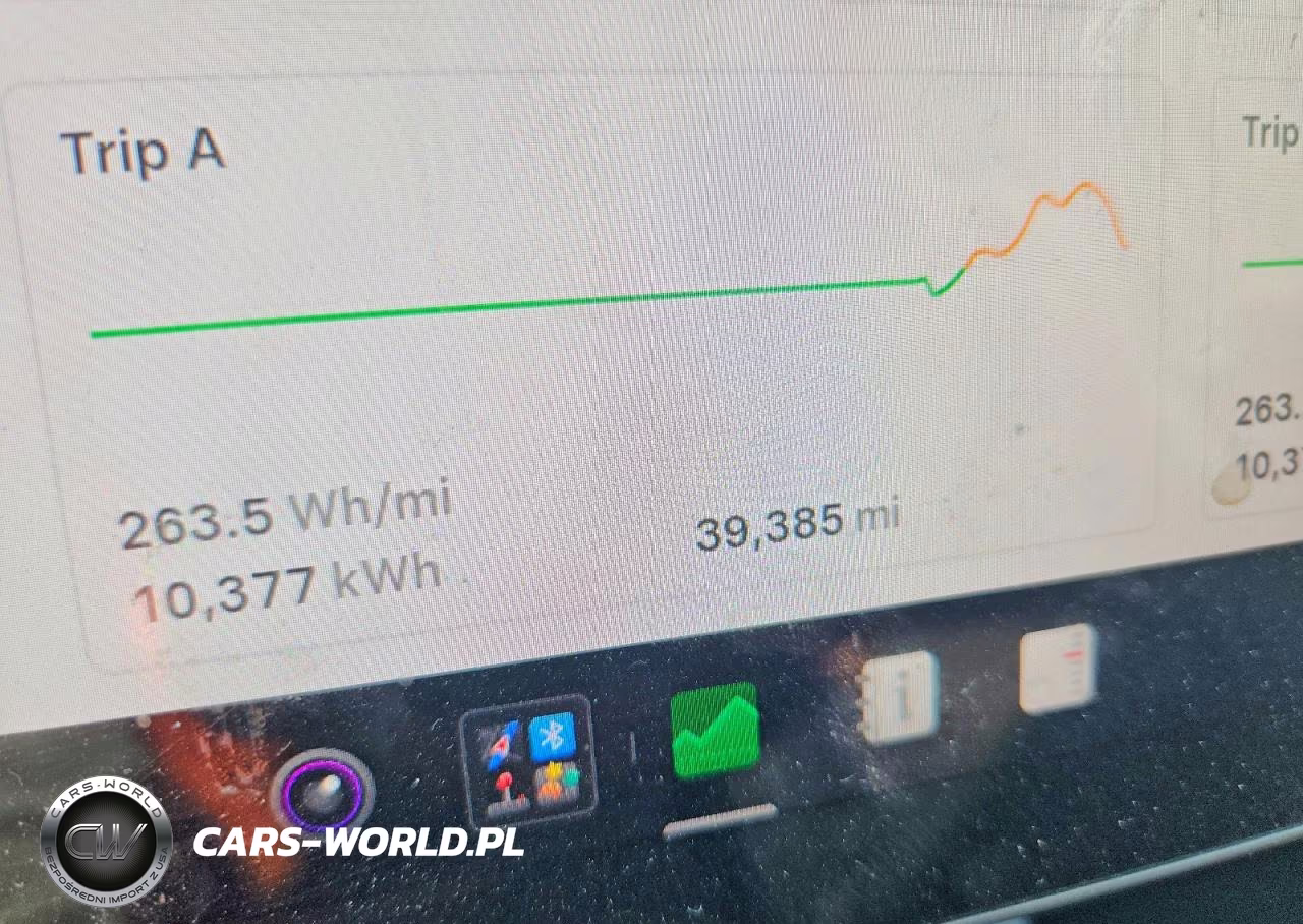 2023 Tesla Model 3 VIN:5YJ3E1EA3PF435290 - 9