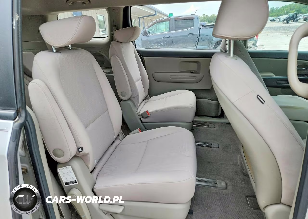 2016 Kia Sedona L VIN:KNDMA5C12G6150053 - 11