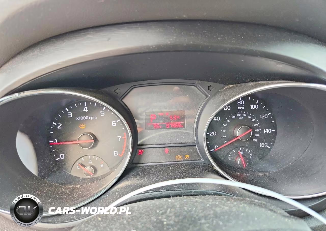 2016 Kia Sedona L VIN:KNDMA5C12G6150053 - 9
