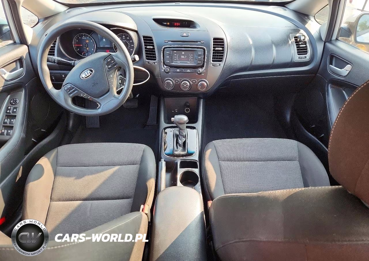 2018 Kia Forte Lx VIN:3KPFK4A78JE284302 - 8