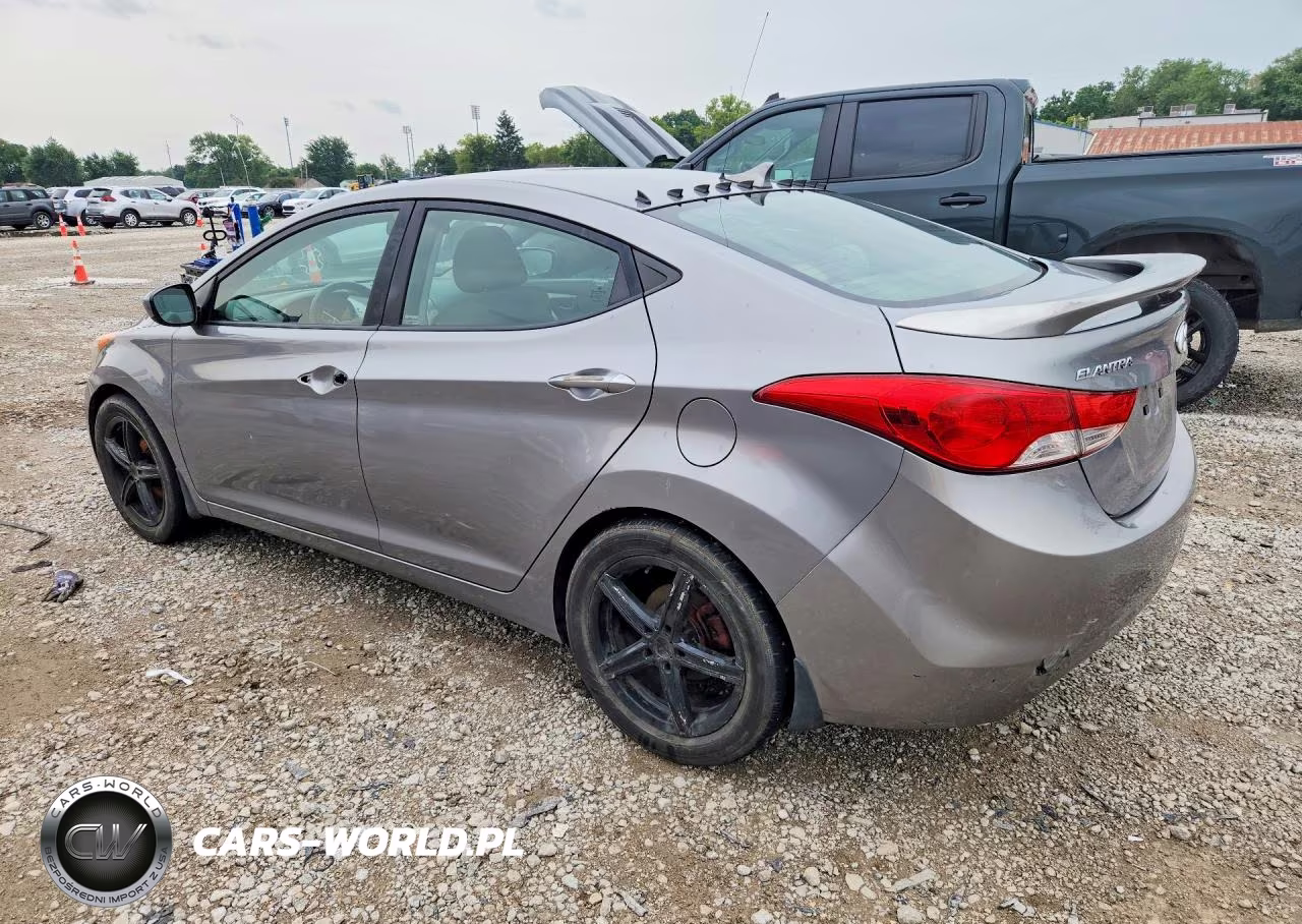 2013 Hyundai Elantra Gls VIN:KMHDH4AE2DU935719 - 2