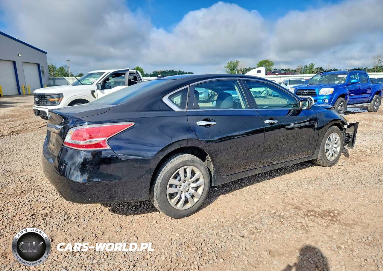 2015 Nissan Altima 2.5 S VIN:1N4AL3AP3FC422981 - 3