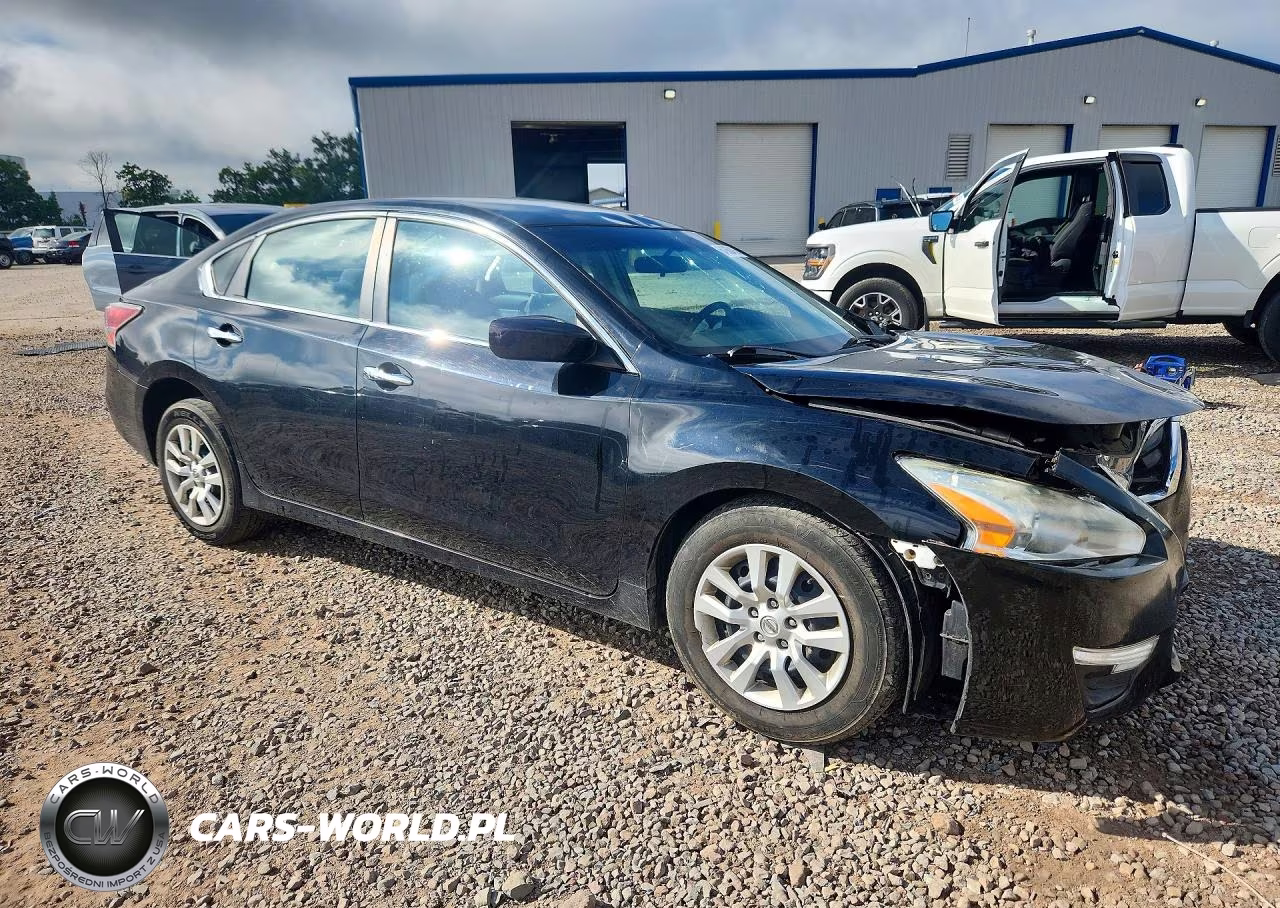 2015 Nissan Altima 2.5 S VIN:1N4AL3AP3FC422981 - 4