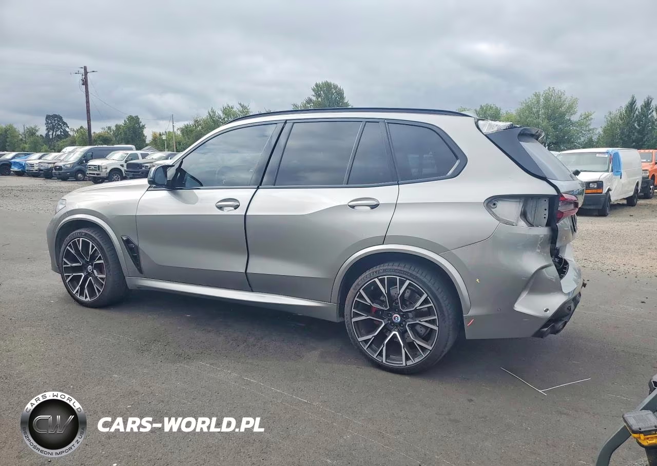 2023 BMW X5 M VIN:5YMJU0C06P9R71800 - 2
