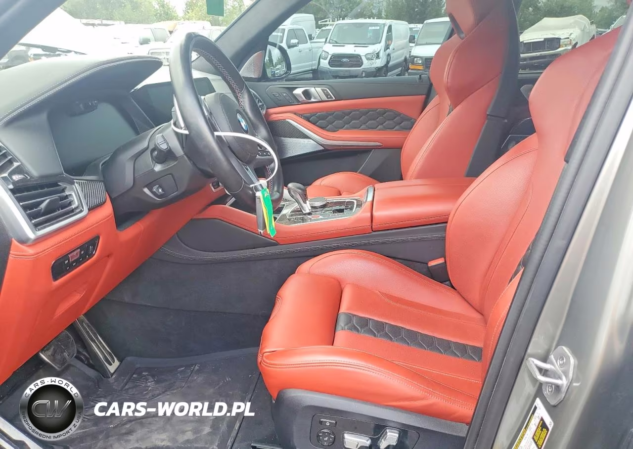 2023 BMW X5 M VIN:5YMJU0C06P9R71800 - 7