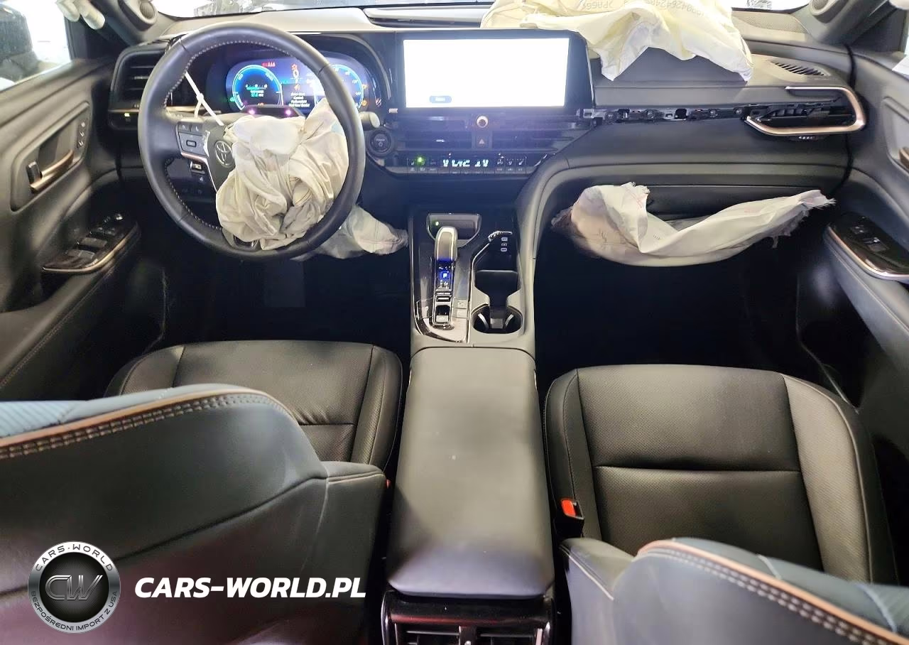 2025 Toyota Crown Signia Limited VIN:JTDACAAJ6S3005441 - 8