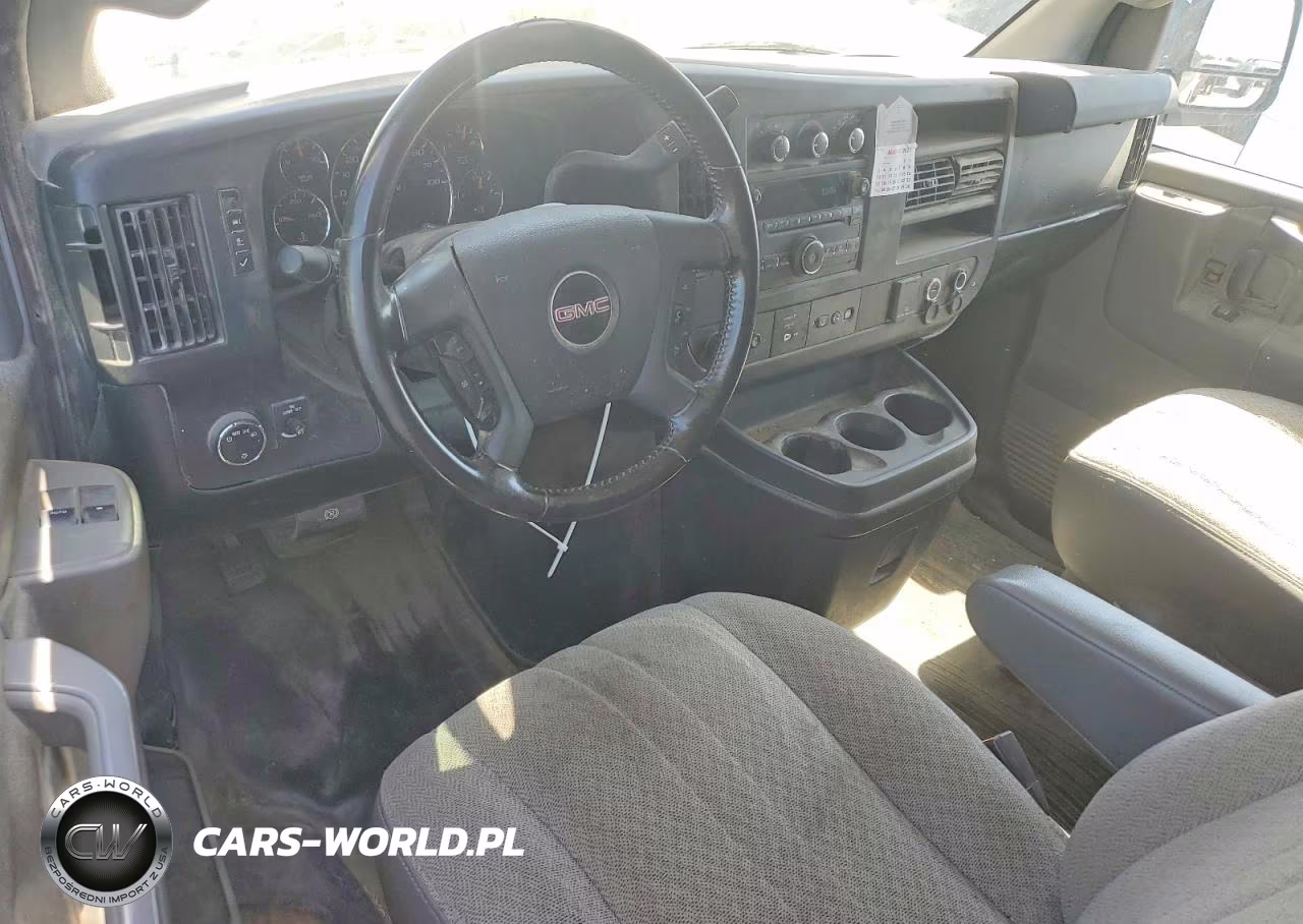 2020 GMC Savana Cutaway G3500 VIN:1GD07RFG3L1275702 - 8