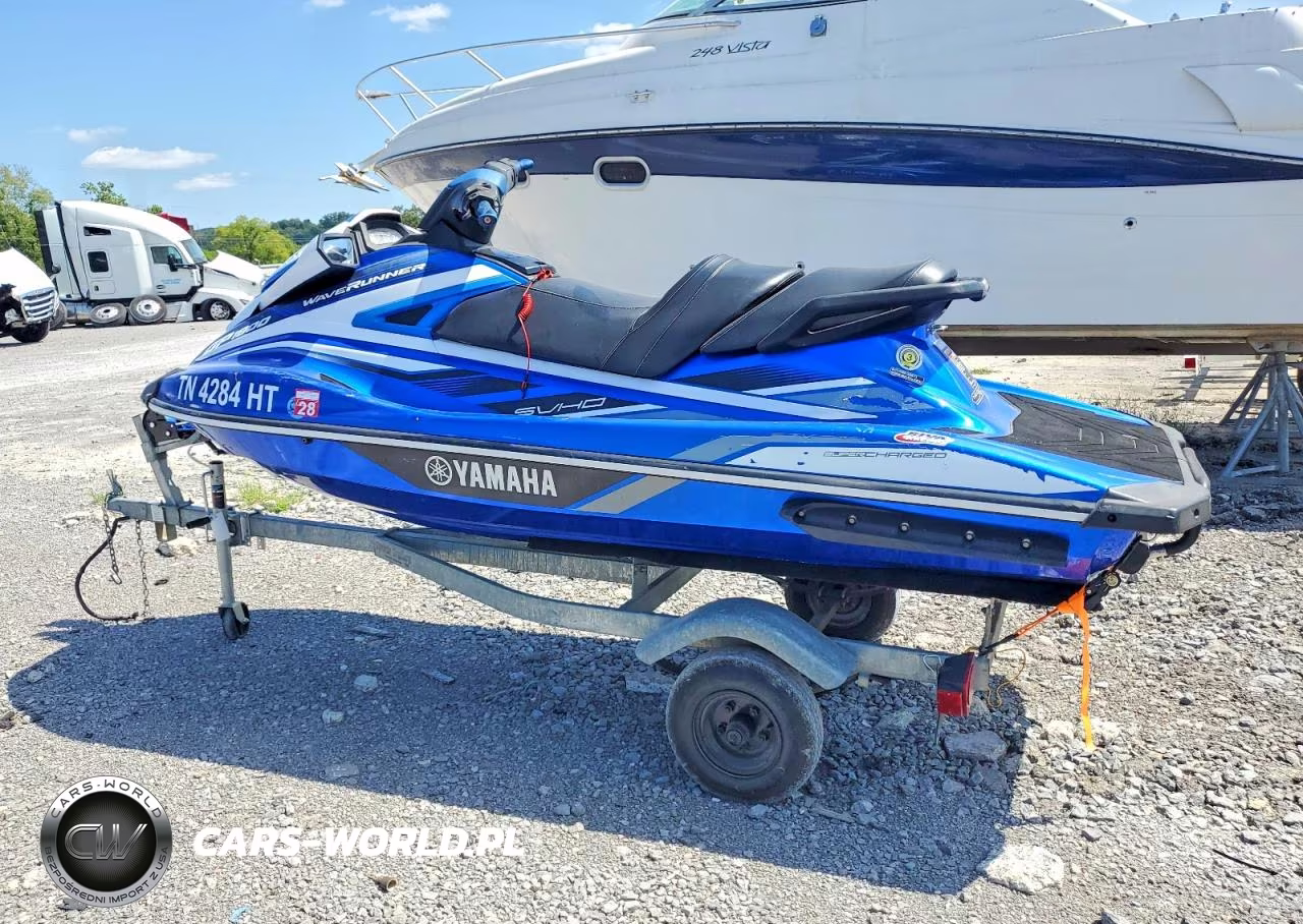 2017 Yam Jet Ski VIN:YAMA1212A717 - 3
